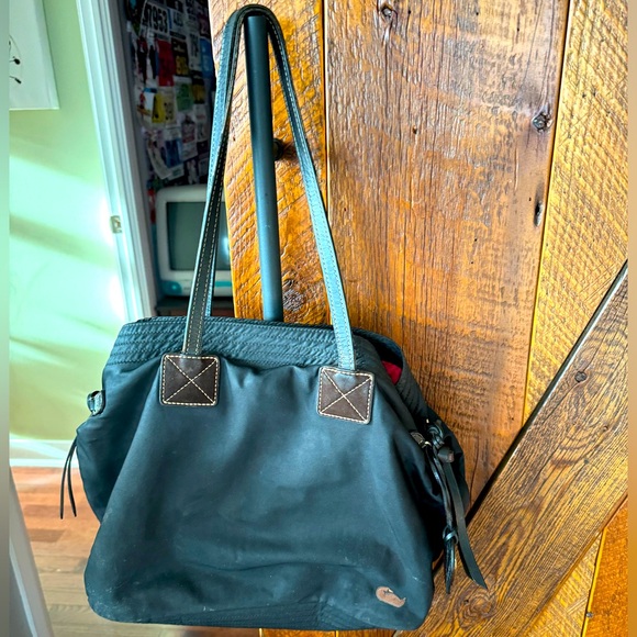 Dooney & Bourke purse 👜 - Picture 1 of 7